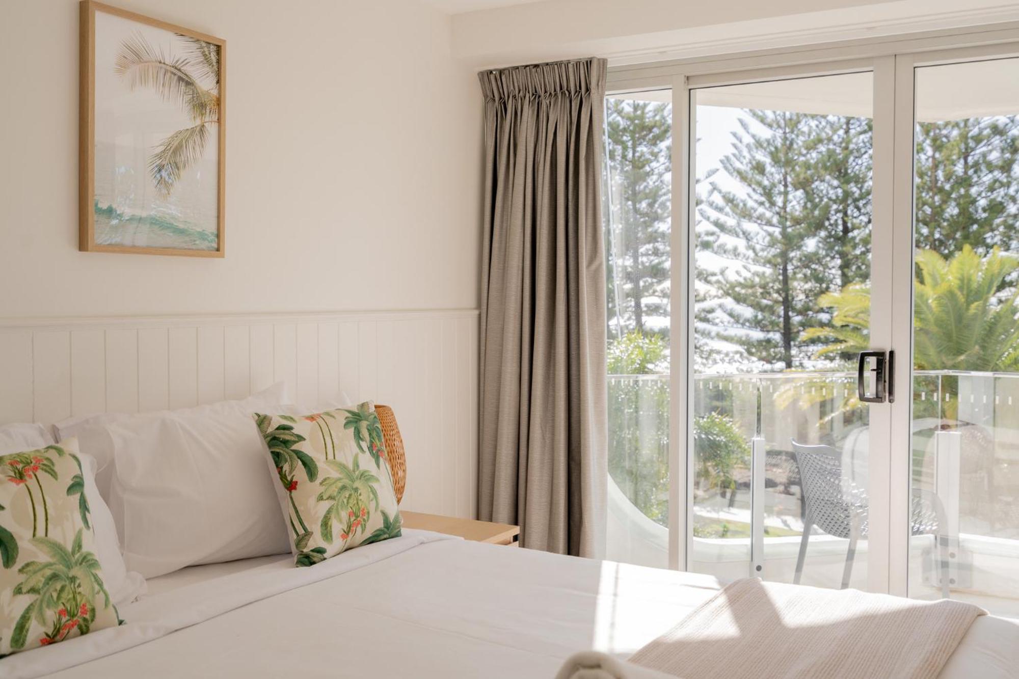 Aparthotel Cashelmara Beachfront