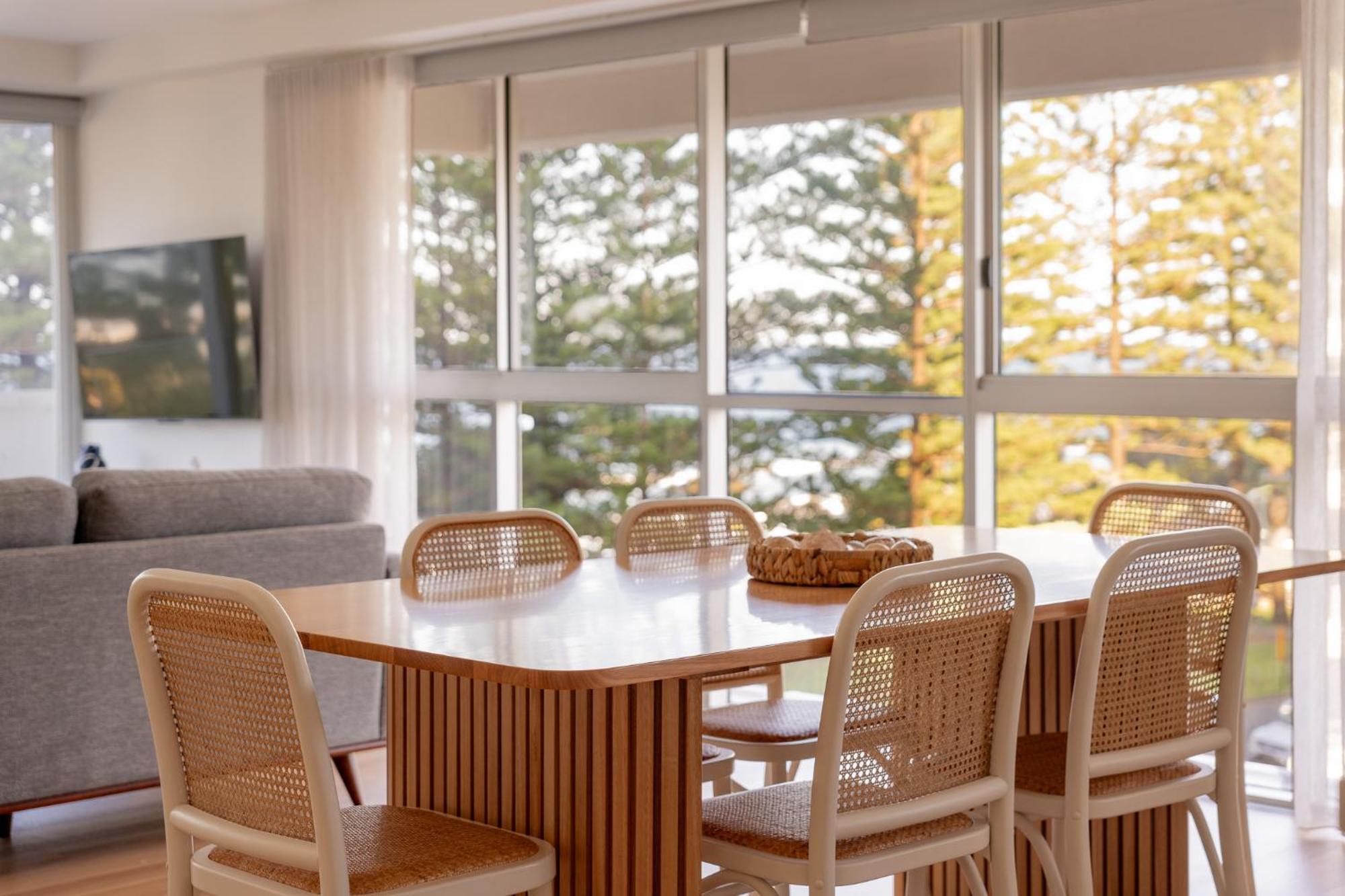 Aparthotel Cashelmara Beachfront 4*